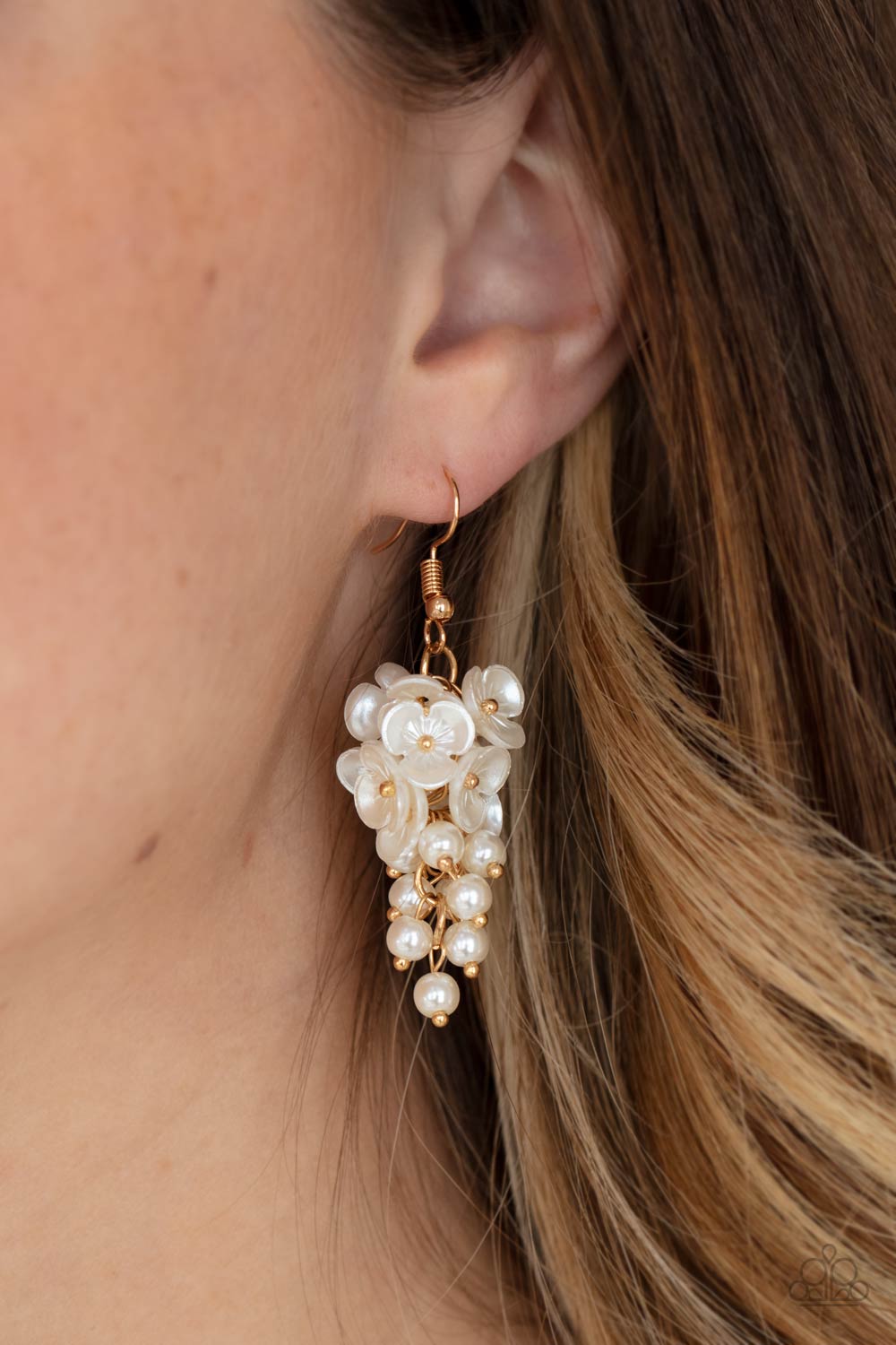 Paparazzi- Bountiful Bouquets Gold Earring