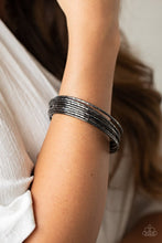 Load image into Gallery viewer, Paparazzi- Thanks For GLISTENING Black Bracelet
