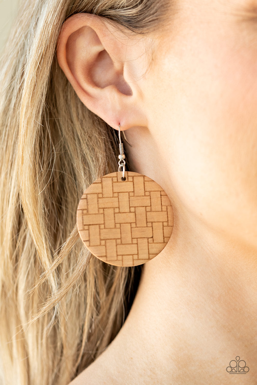 Paparazzi- Natural Novelty Brown Earring